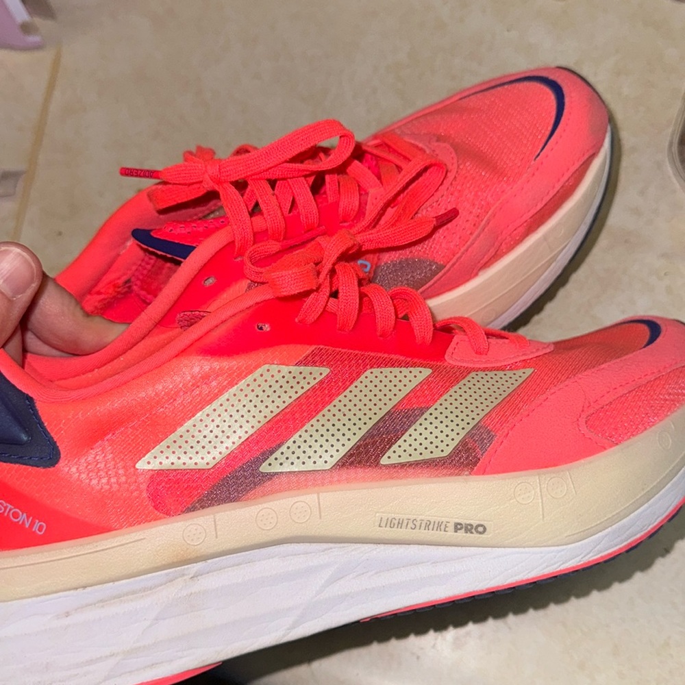 Adizero Boston 10 women’s shoes